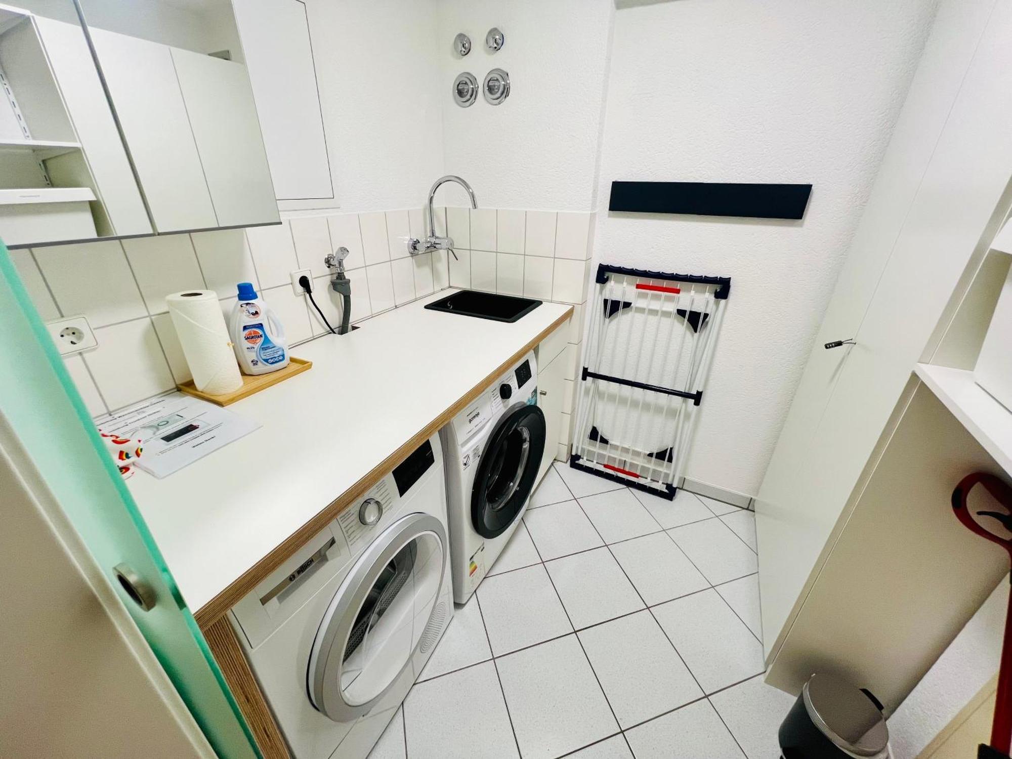 Apartamento Panoramablick Mit Privatparkplatz, 2 Balkone Und 1,5 Baeder Titisee-Neustadt Exterior foto