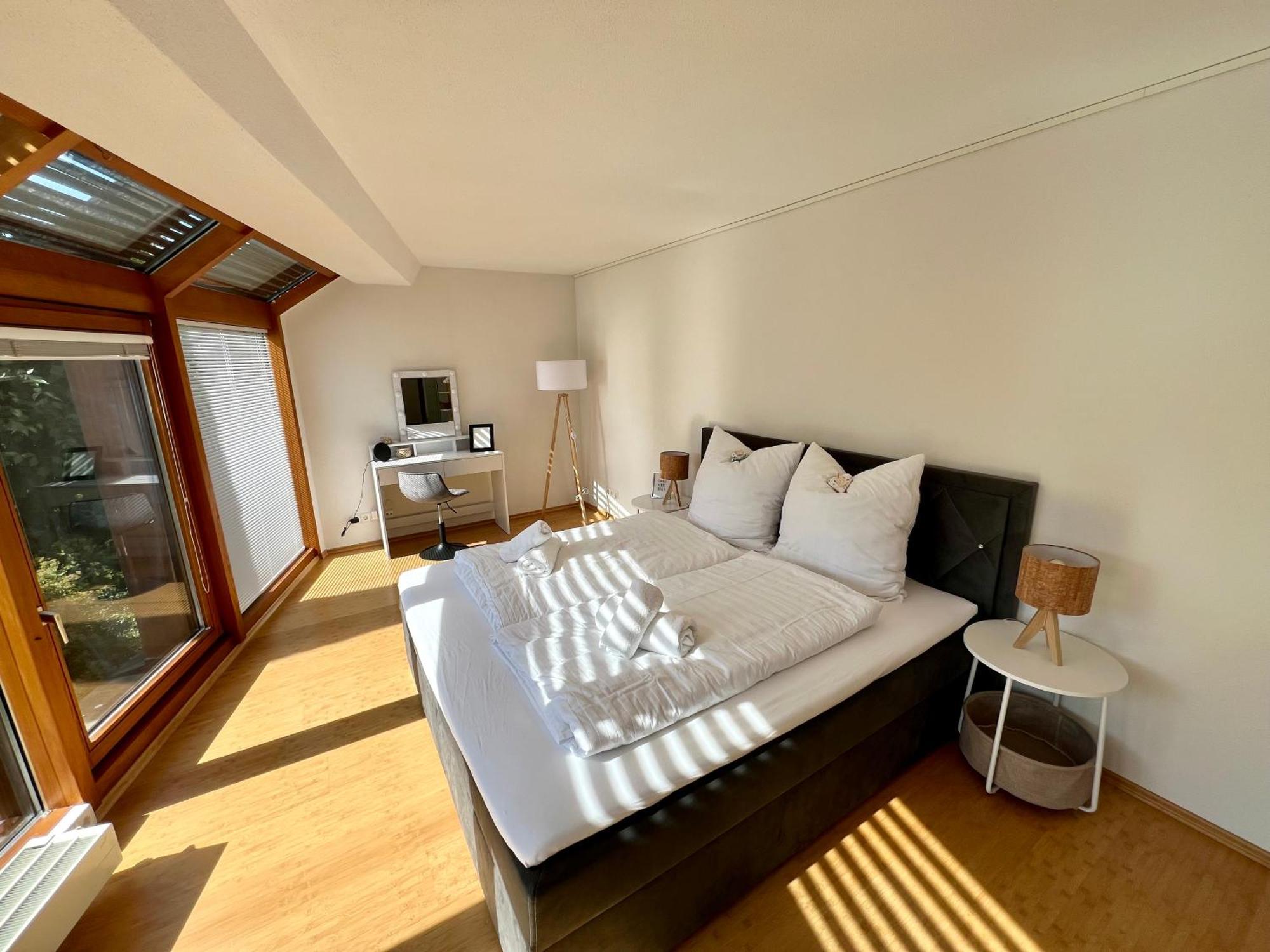 Apartamento Panoramablick Mit Privatparkplatz, 2 Balkone Und 1,5 Baeder Titisee-Neustadt Exterior foto